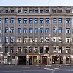 Grande Luxury Modern 3br For 8 With Parking & Lift Апартаменты Рига