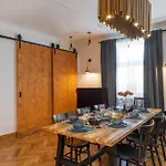 Grande Luxury Modern 3br For 8 With Parking & Lift * Рига