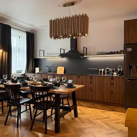 Grande Luxury Modern 3br For 8 With Parking & Lift *