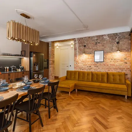 Grande Luxury Modern 3br For 8 With Parking & Lift * Riga