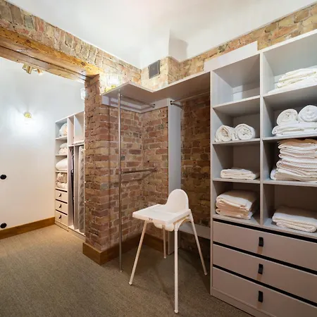 Grande Luxury Modern 3br For 8 With Parking & Lift