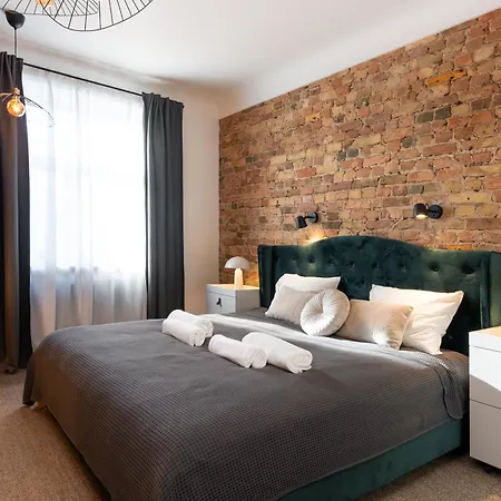 Grande Luxury Modern 3br For 8 With Parking & Lift דירה