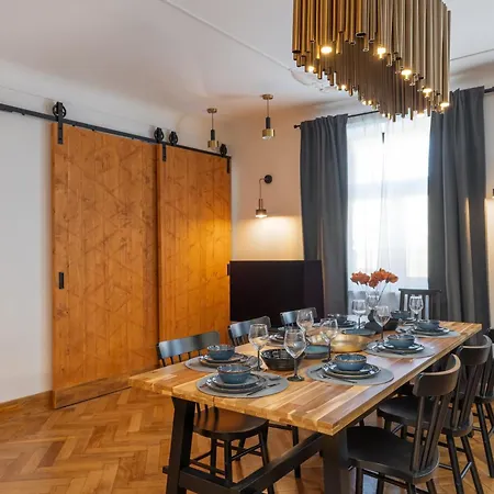 Grande Luxury Modern 3br For 8 With Parking & Lift * Ryga