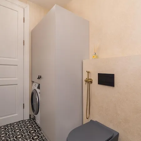 דירה Grande Luxury Modern 3br For 8 With Parking & Lift