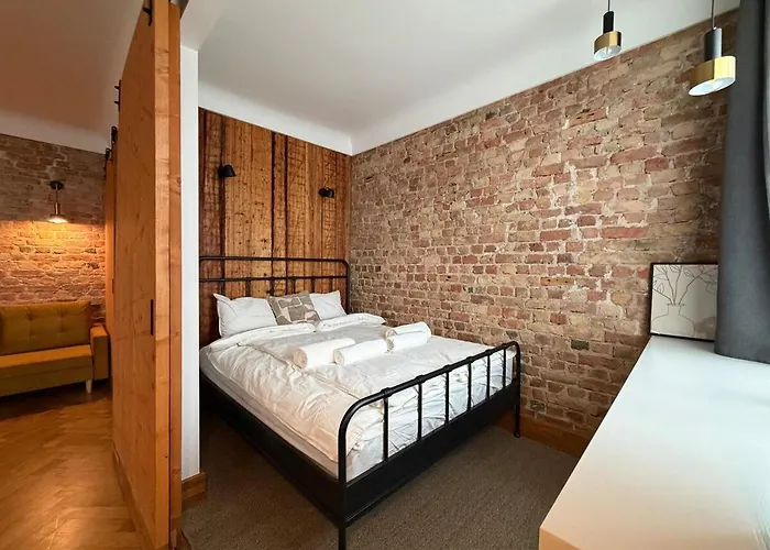 Grande Luxury Modern 3br For 8 With Parking & Lift