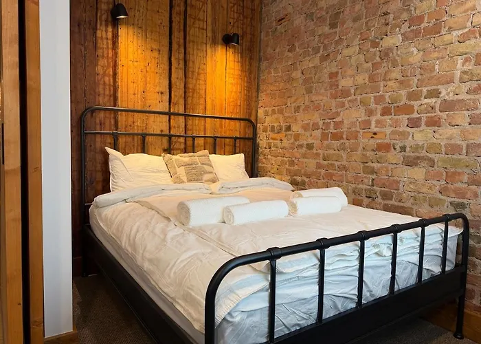 Grande Luxury Modern 3br For 8 With Parking & Lift