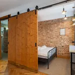 Grande Luxury Modern 3br For 8 With Parking & Lift *