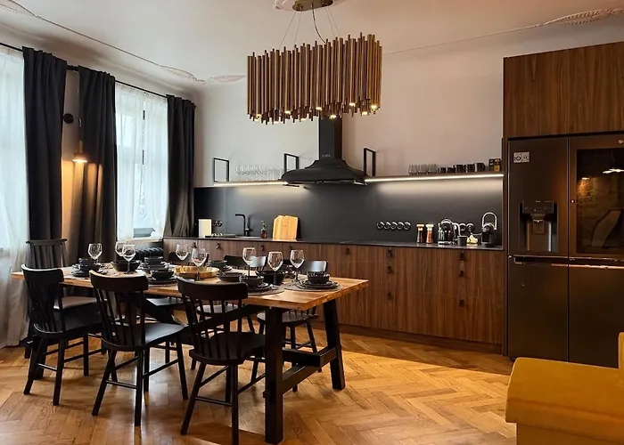 Grande Luxury Modern 3br For 8 With Parking & Lift *